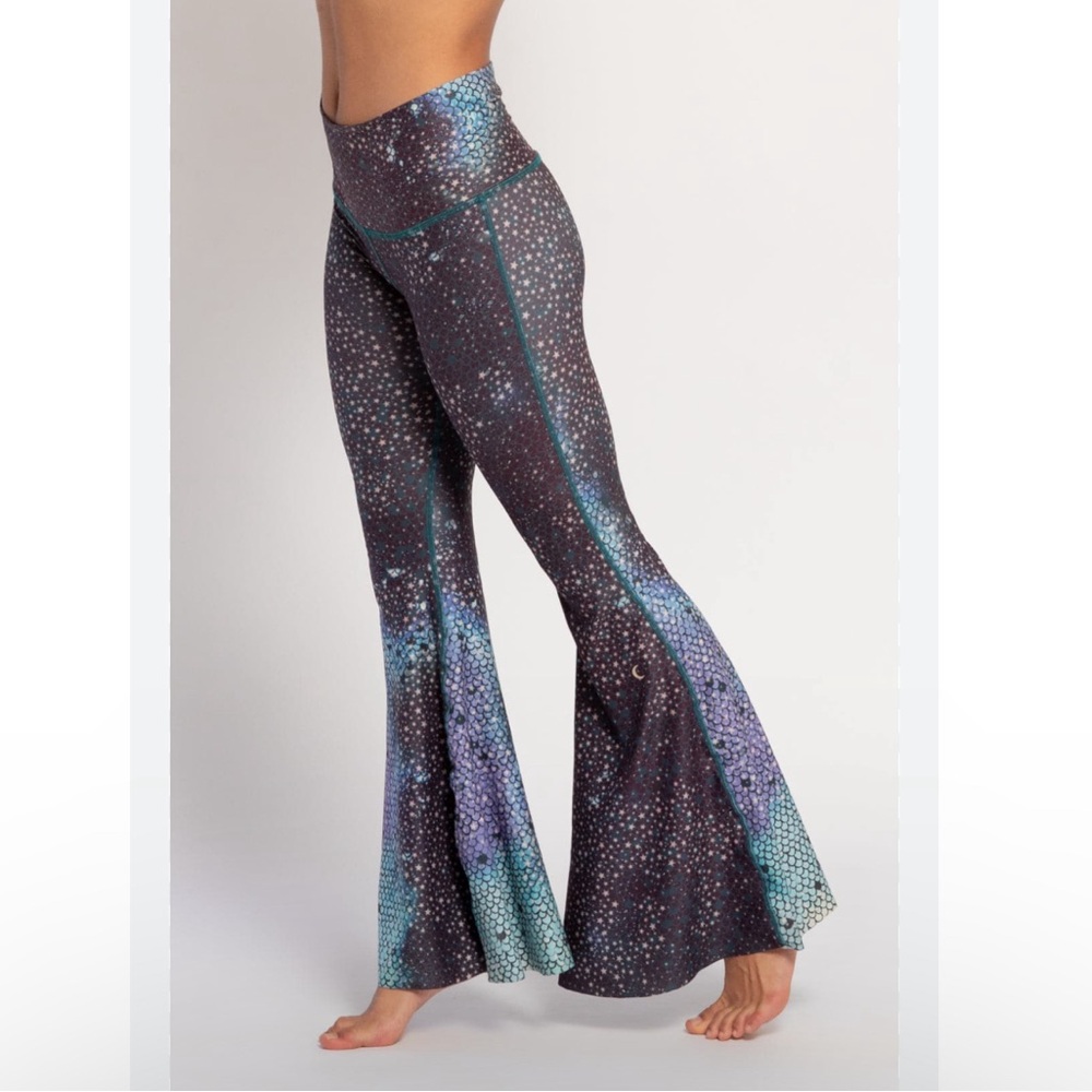 EUC Teeki XS mermaid fairy teal flare bell bottom leggings rare sold out $98!